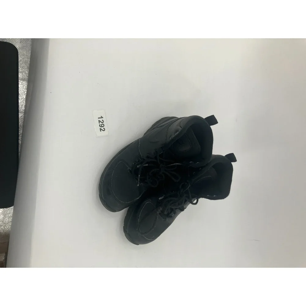 Nike Manoa Leather‎ BQ5372-001 Boots Kids US 5.5 Black Lace Up Round Toe Ankle
